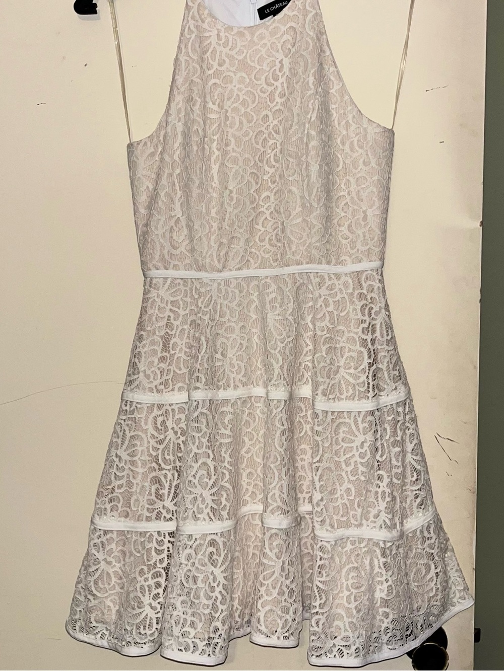 le chateau Cream-White Lace Tiered Dress